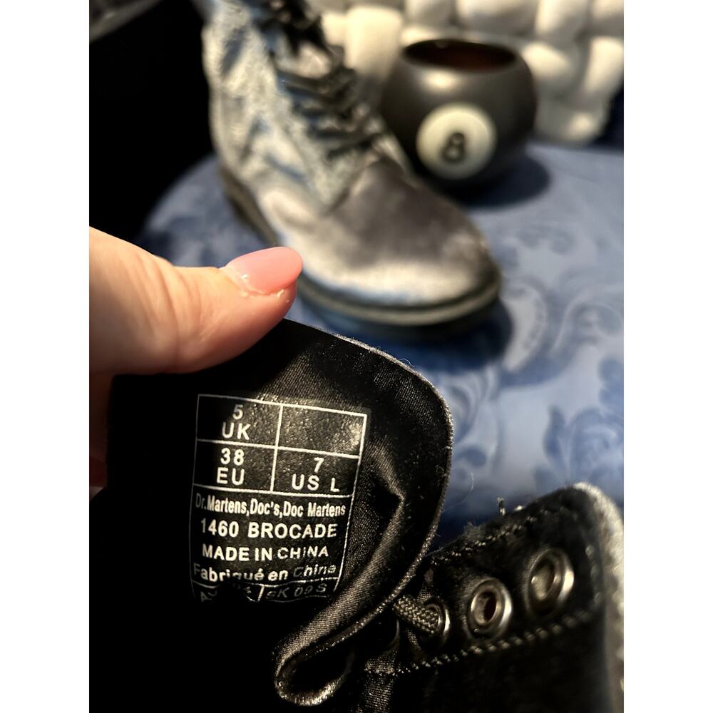 Dr Martens 1460 Grey Velvet Brocade size 7/EU 38 - Picture 7 of 7